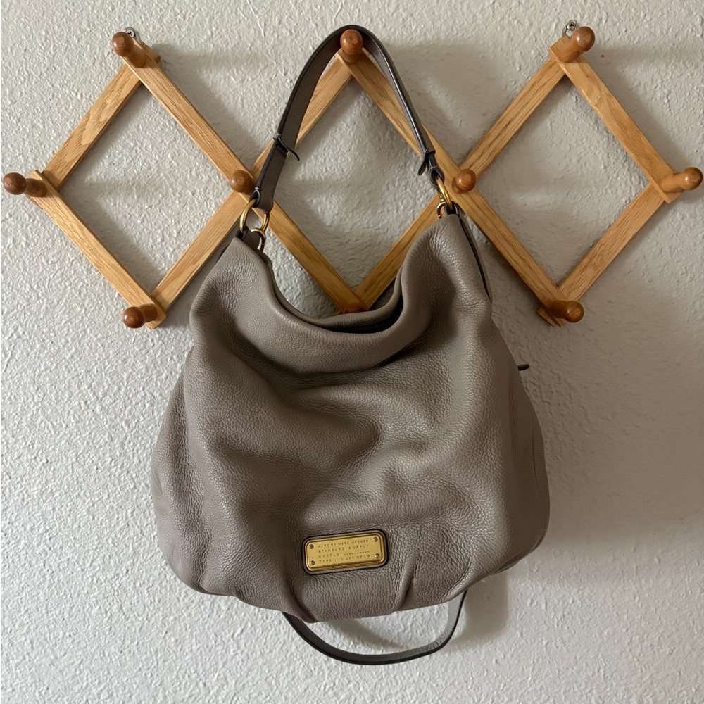 Marc by Marc Jacobs Taupe Leather Classic Q Hillier Hobo